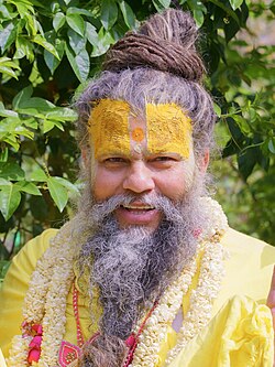 बाल, दाढ़ी और नाखून काटने के शुभ दिन- संत प्रेमानंद जी महाराज की सलाह